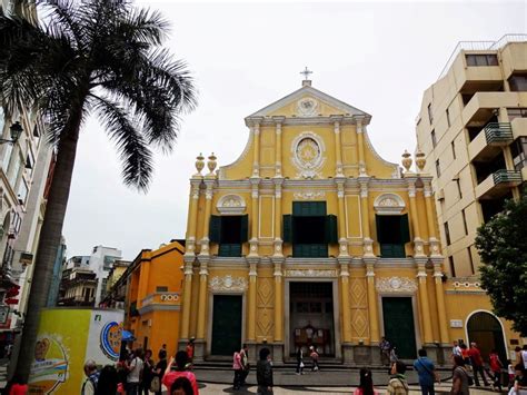 MACAU - A heritage trail through Portugese Chinese history | Unesco ...