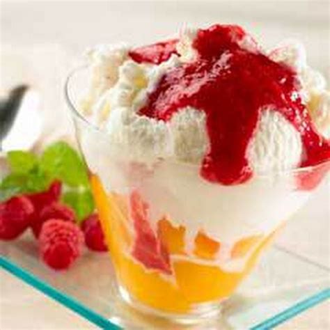 Peach Melba Desserts | Peach melba recipe, Peach melba dessert, Peach melba