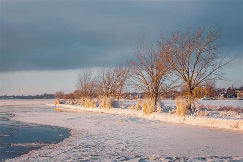 Snow Photography Tips: How to Photograph and Edit Snowy Scenes • PhotoTraces