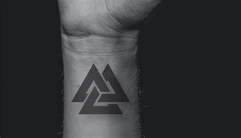 Three Triangle Tattoo Meaning & Symbolism (Christianity) Valknut Tattoo