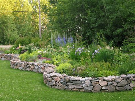 IMG_3546.JPG (image) in 2024 | Stone walls garden, Outdoor garden decor, Garden stones