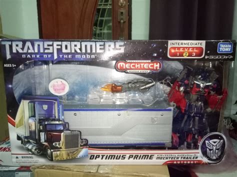 Transformers DOTM Optimus Prime with Mechtech Trailer, Hobbies & Toys ...