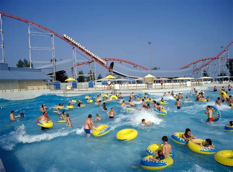 Wave pool at Soak City - Cedar Point - Sandusky, Ohio. | Cedar point ...