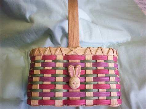 Square Easter Basket | Basket weaving, Hand woven baskets, Spring baskets