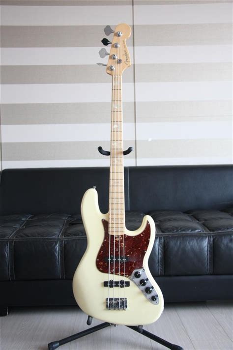 Fender Custom Shop Custom Classic Jazz Bass | 26jt | Fender bass, Bass ...