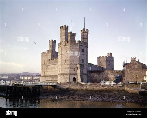 Caernarfon Castle - North Wales Stock Photo - Alamy