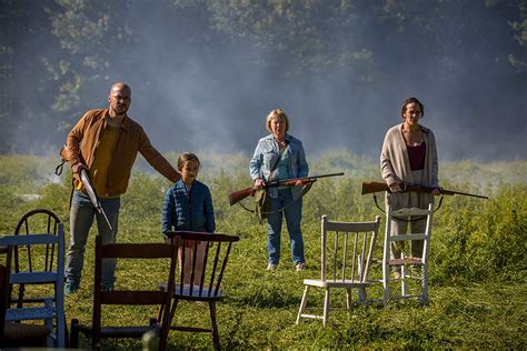 Photo du film Les Affamés - Photo 8 sur 20 - AlloCiné