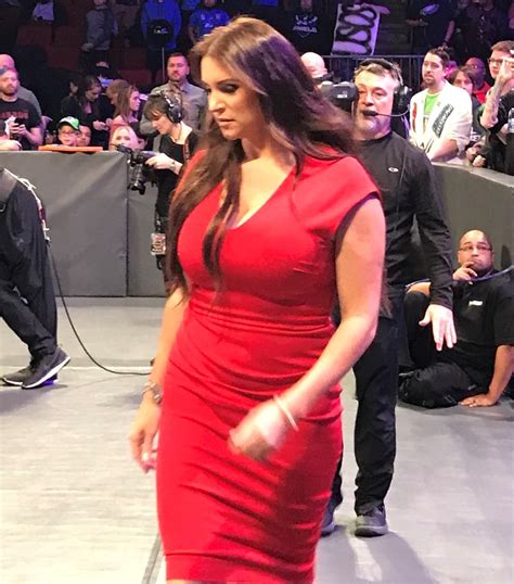 Stephanie McMahon's sexy body in a red dress - WWE Survivor Series 2017 ...