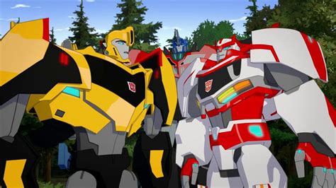 [TV Show Review] 'Transformers: Robots in Disguise' Season 2 drops the ball with Optimus Prime ...