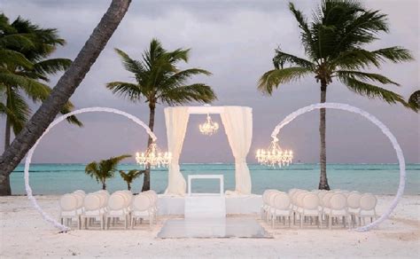 Book your wedding day in Grand Bávaro Princess