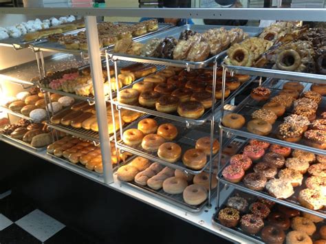 The Donut Shop - 10 Photos & 36 Reviews - Donuts - 8651 Elk Grove Blvd, Elk Grove, CA - Phone ...