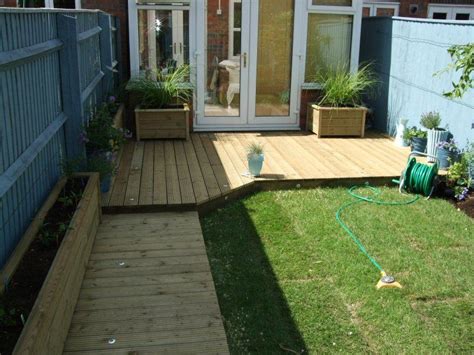 Decking idea's | Small garden decking ideas, Deck designs backyard, Outdoor gardens design