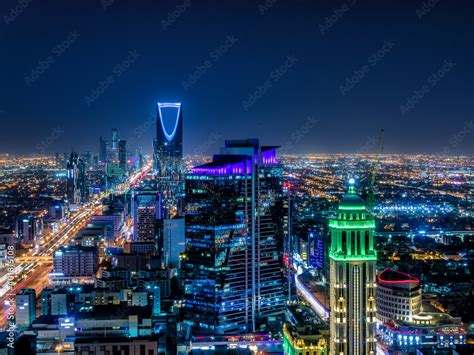 city at night_Kingdom of Saudi Arabia Landscape at night - Riyadh Tower ...