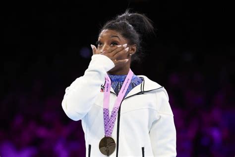 Simone Biles makes history with 34th elite level gymnastics medal | Dorset Echo