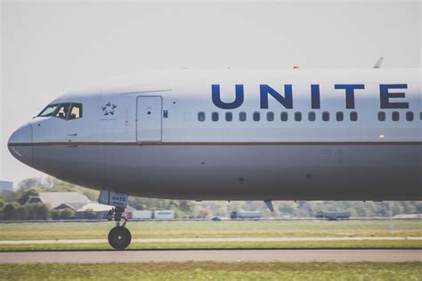 United Airlines Flight Attendants Allege Racism on L.A. Dodgers Charter Flights