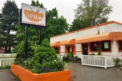 15 Best Restaurants in New Paltz, NY for 2024 (Top Eats!)