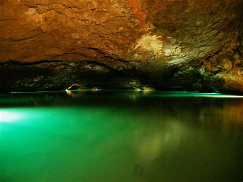 The Lost Sea: Tennessee’s Stunning Subterranean Cave Lake – Unusual Places