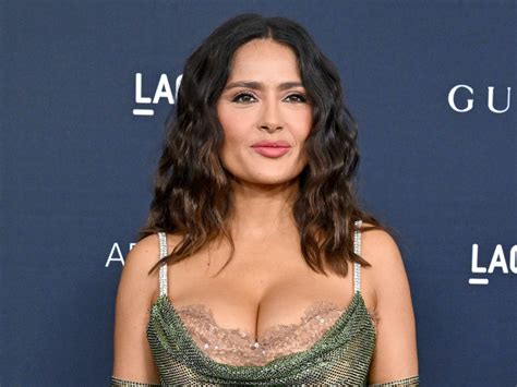 Salma Hayek Posts Rare, Radiant No-Makeup Photo to Cheer to 2023: IG