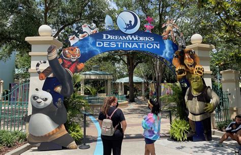 First look at DreamWorks Destination meet and greet at Universal Orlando