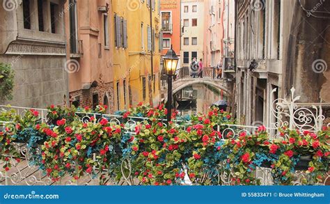 Bridges Over Side Canal, Venice Editorial Photo - Image of buildings, palace: 55833471