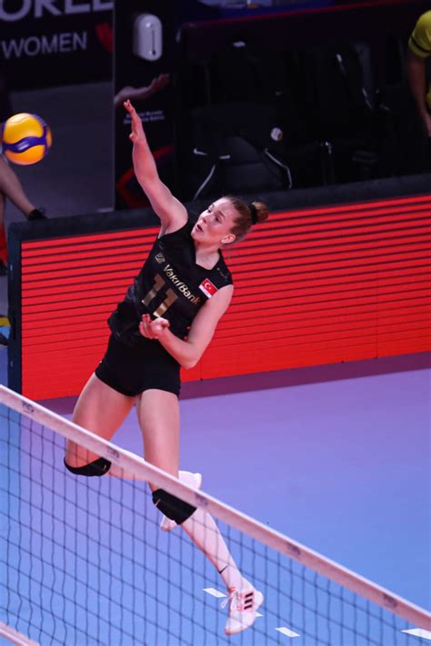 Women's Club World Championship 2021 | volleyballworld.com