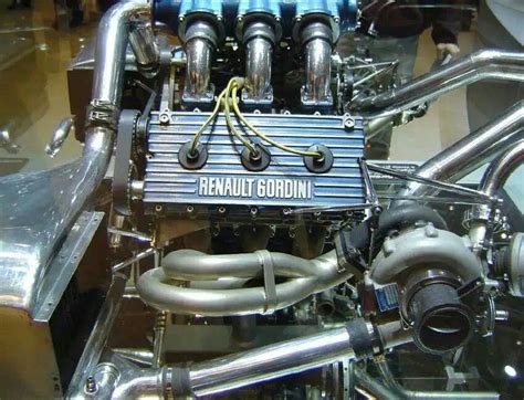 Renault Gordini V6 turbo, the engine that started the turbo era of F1 ...