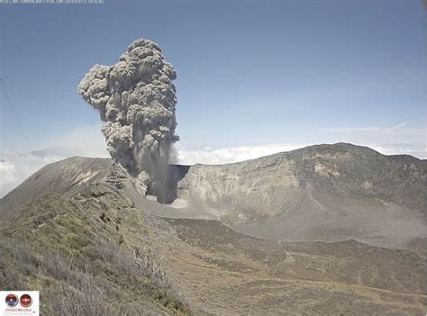 Is Turrialba Volcano Waking Up? - Javi's Travel Blog - Go Visit Costa Rica