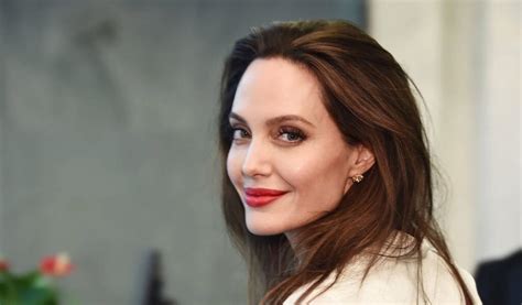 [Photos] Happy 46th Birthday, Beautiful Iconic Angelina Jolie - Life Hyme