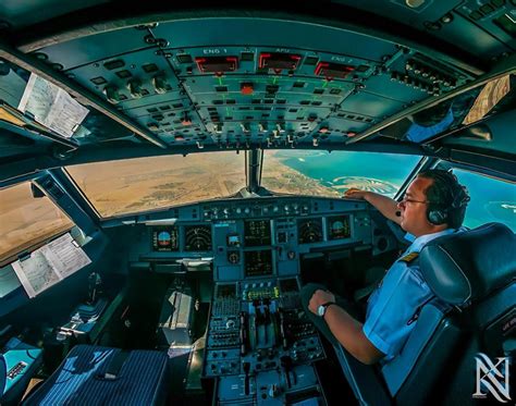 View from a plane cockpit - Photos - Stunning views from inside an airplane cockpit - NY Daily News