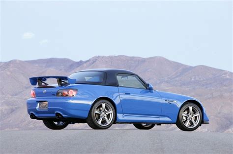 5 Reasons Why You Should Buy a Honda S2000 CR Now