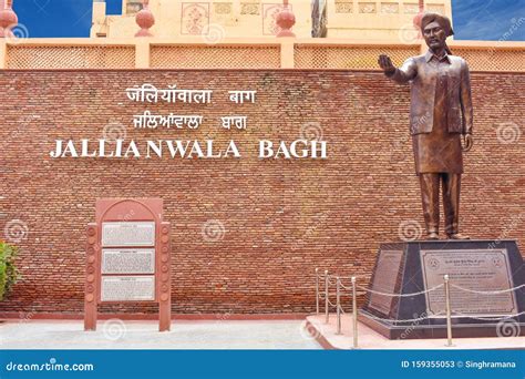 The Historic Shaheed Minar Pillar At Esplanade In The City Of Kolkata Editorial Photo ...