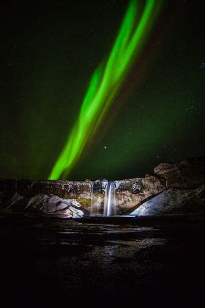 Landscape Photography Iceland | Night photographs | Seljalandsfoss aurora