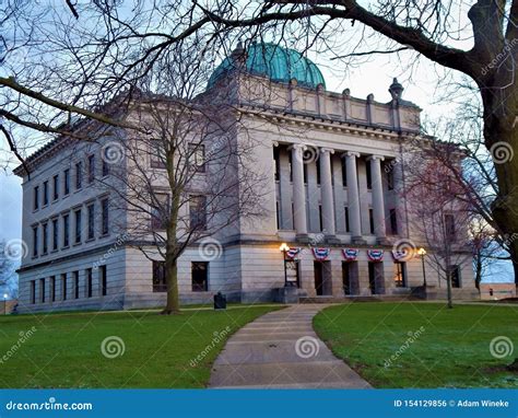 1901 Lee County Courthouse Dixon Illinois Editorial Photo - Image of government, architecture ...