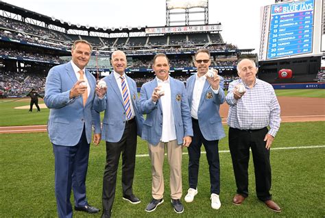 New Jersey Little League park named after Al Leiter and family - oggsync.com