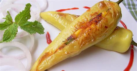 Cakes & More: Corn & Cottage Cheese Stuffed Chillies