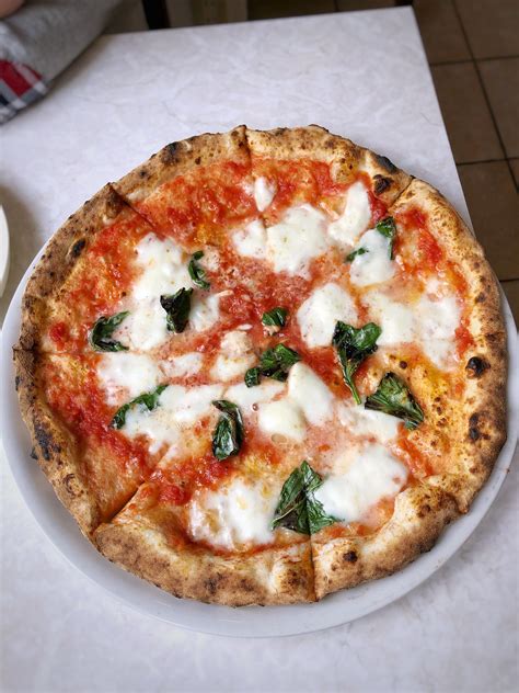 Margherita from a new pizza restaurant near me! : r/Pizza