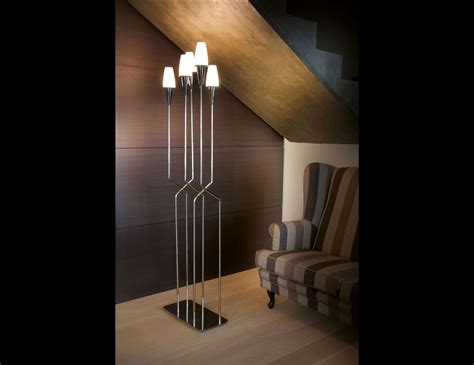 Luxury Italian Gio Floor Lamp in Silver Glass | Luminara Collection | Nella Vetrina