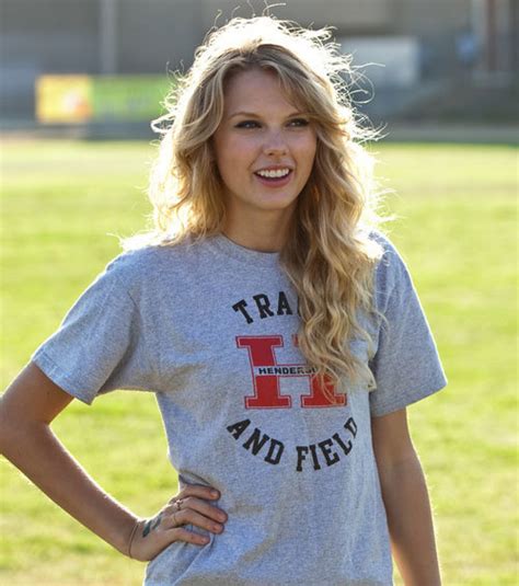 Taylor Swift Without Makeup Which Might Shock You - Youme And Trends