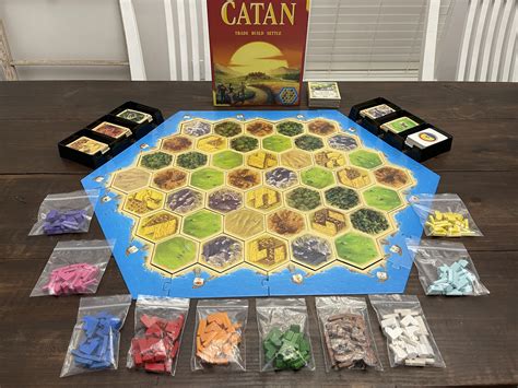 I made a custom 10 player Catan board, complete with new colors! : r/Catan