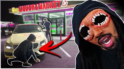 HALLOWEEN SCARE PRANKS in the HOOD!! *HILARIOUS REACTIONS* | The Family Project - YouTube