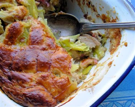 Leftover Turkey and Leek Pot Pie With Instant Gravy Recipe - Food.com ...