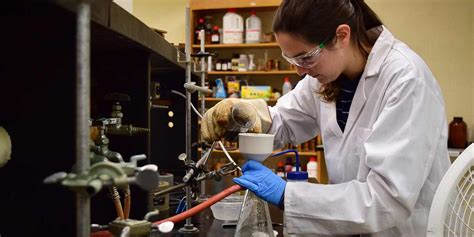 Degree in Chemical Engineering - Majors & Programs | Benedictine College