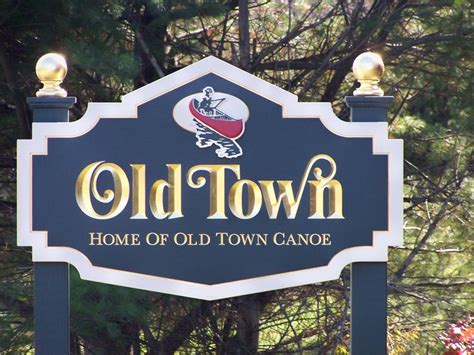 small town welcome sign Old Town Canoe, Oldtown, Romantic Moments, New City, Bar, Shop Signs ...