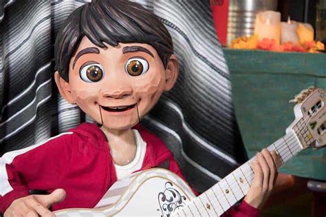 Disneyland hosting meet-and-greet with Miguel from "Coco" - Inside the ...