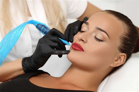 Full Lip Colour - Semi Permanent Cosmetic Tattoo Makeup
