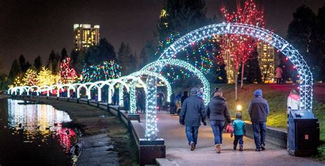 32 festive places to see Christmas lights in Metro Vancouver | Listed