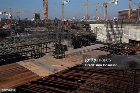 Al Maktoum Bridge Photos and Premium High Res Pictures - Getty Images