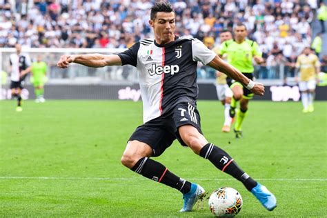 Serie A 2019-20 Update: Cristiano Ronaldo on target as Juventus ...