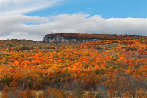 Mohonk Mountain House With Fall Colors Photograph Shawangunk Mountains in New Paltz, New York ...