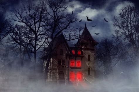 Explore Some of the Scariest Haunted Houses in Houston